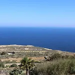 Lejlighed Hal Saghtrija *