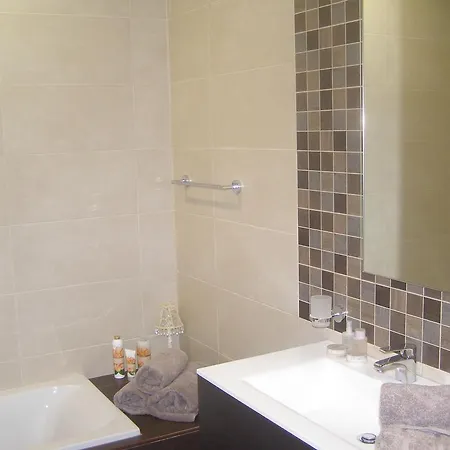 Apartment Hal Saghtrija