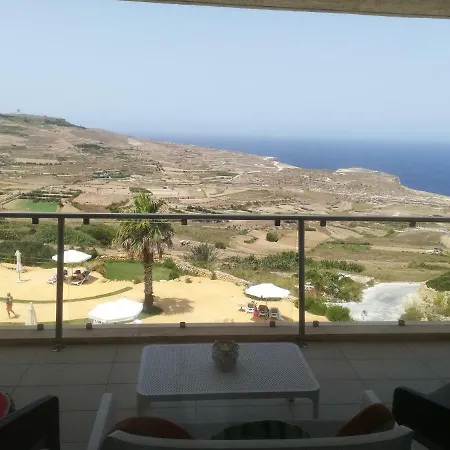 Apartment Hal Saghtrija *